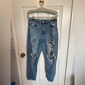 American Eagle High-Waist Jeans